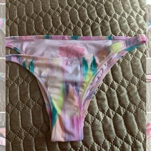 Victoria’s Secret Super Cheeky Swim Bottoms